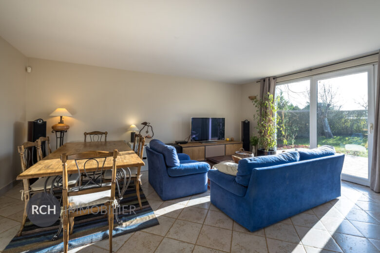 Photos du bien : Méré – Charmante maison en coeur de village