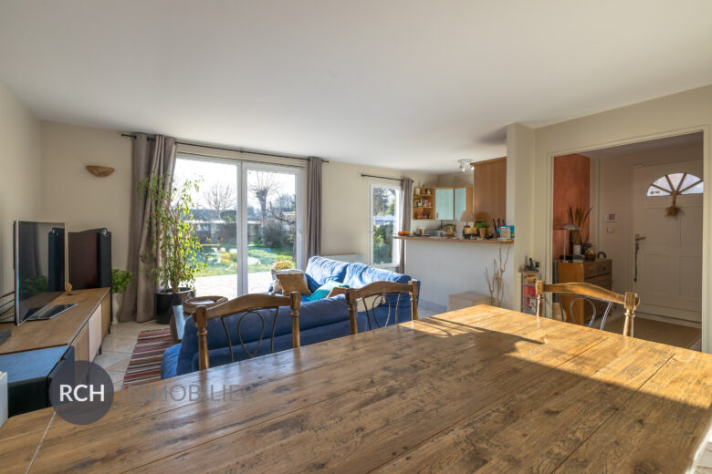 Photos du bien : Méré – Charmante maison en coeur de village