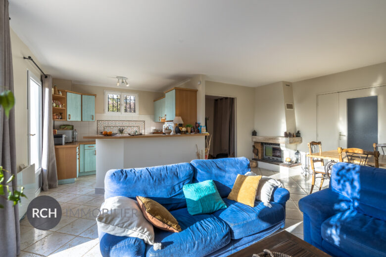 Photos du bien : Méré – Charmante maison en coeur de village
