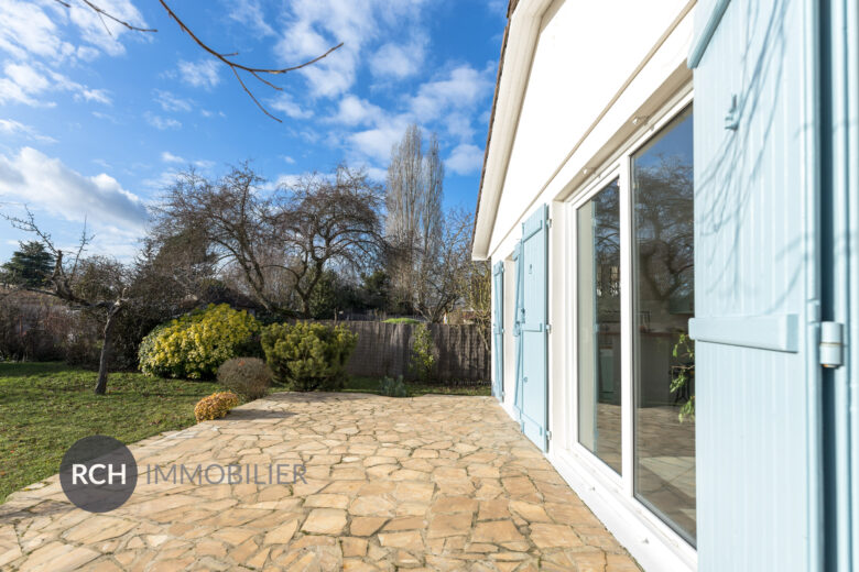 Photos du bien : Méré – Charmante maison en coeur de village