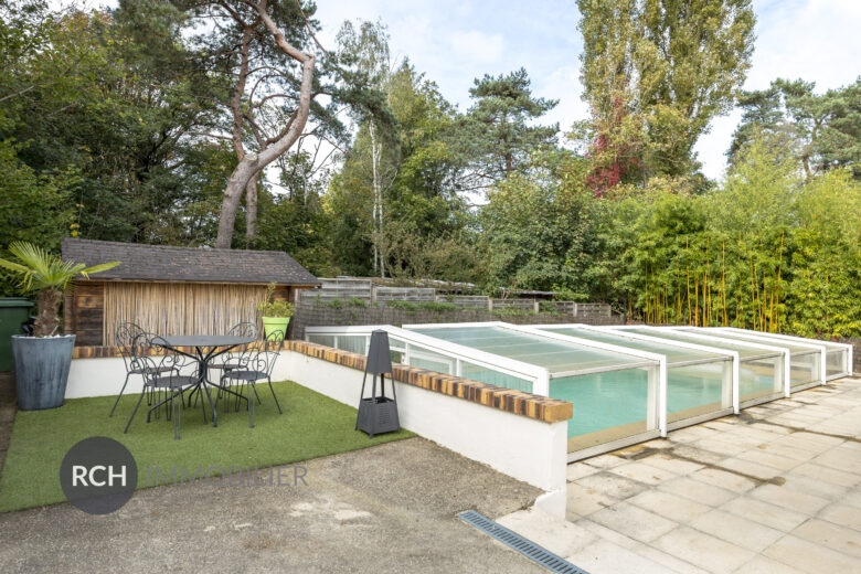 Photos du bien : Saint-Léger-en-Yvelines – Maison familiale rénovée avec piscine