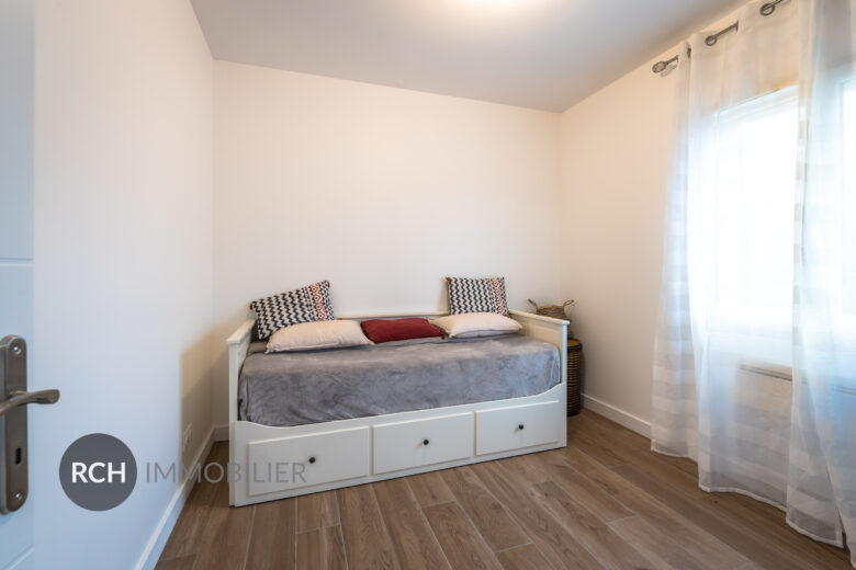 Photos du bien : Exclusivité – Gambais – Belle maison plain-pied de 2021 dans un environnement calme