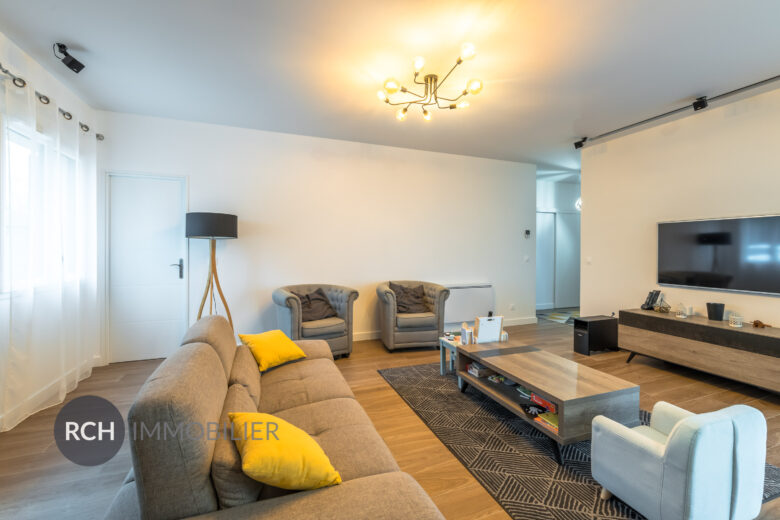 Photos du bien : Exclusivité – Gambais – Belle maison plain-pied de 2021 dans un environnement calme