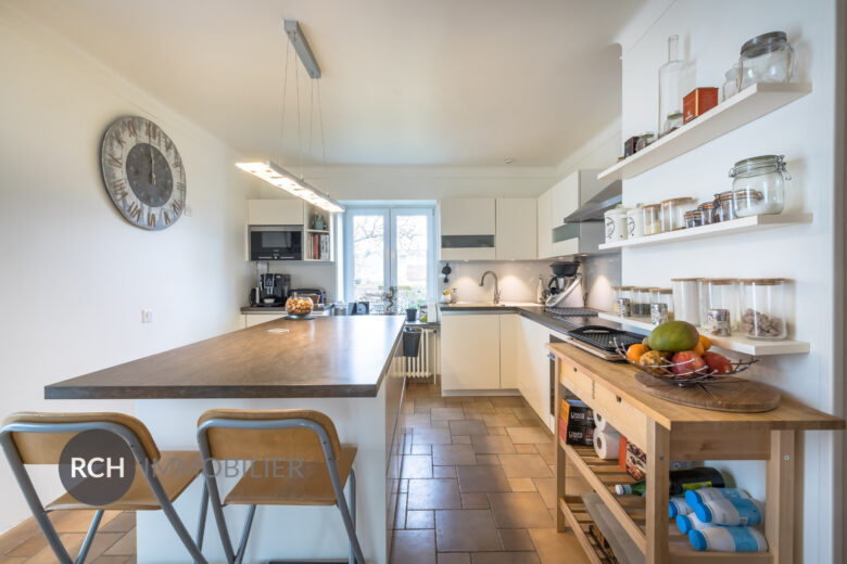 Photos du bien : Le Perray-en-Yvelines – Belle maison en parfait état avec tous commerces et écoles à pied