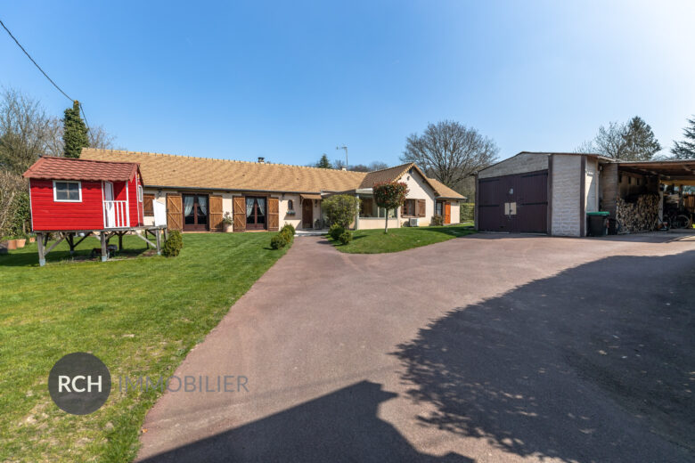 Photos du bien : Bazainville – Maison plain-pied en parfait état avec piscine couverte