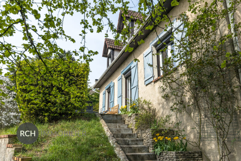 Photos du bien : Exclusivité – Berchères-sur-Vesgre – Maison traditionnelle avec vue dégagée