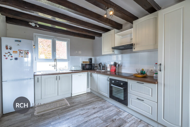 Photos du bien : Exclusivité – Berchères-sur-Vesgre – Maison traditionnelle avec vue dégagée