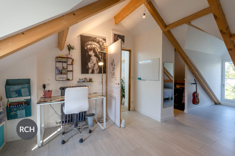 Photos du bien : Galluis – Charmante maison ancienne rénovée