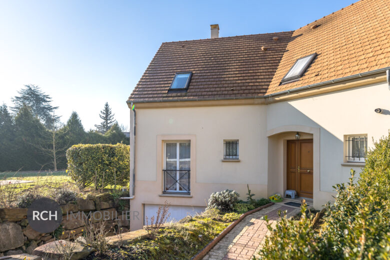 Photos du bien : Jouars-Pontchartrain – Belle maison contemporaine avec sous-sol total
