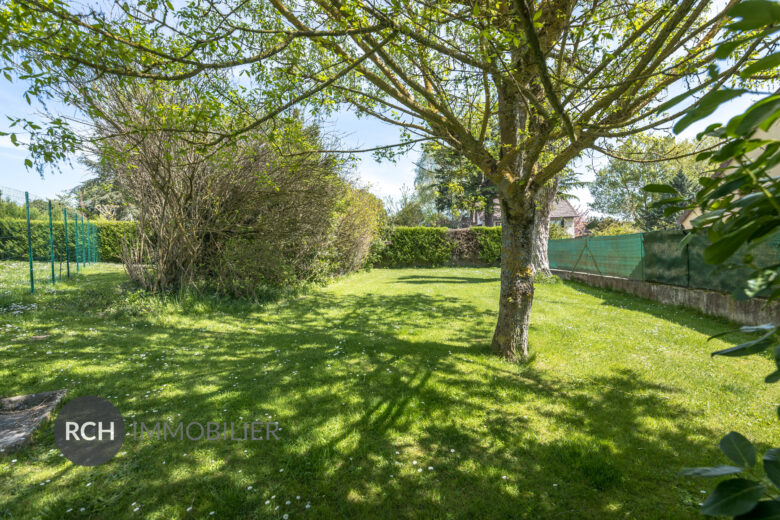 Photos du bien : Bazainville – Terrain à bâtir d’environ 550 m²