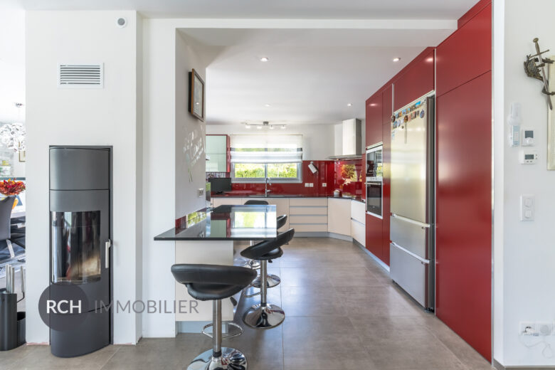 Photos du bien : Gambais – Maison contemporaine avec piscine dans un environnement privilégié