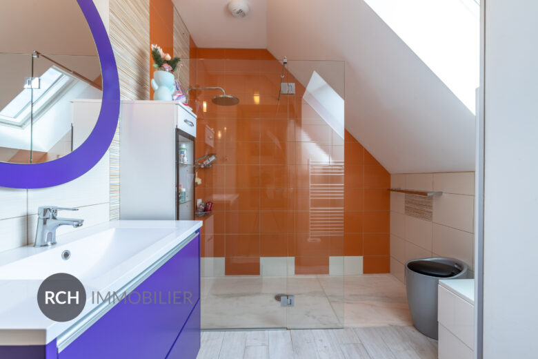 Photos du bien : Gambais – Maison contemporaine avec piscine dans un environnement privilégié