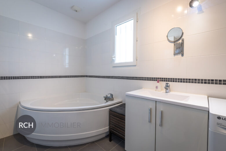 Photos du bien : Maulette – Maison de 2014 à deux pas de Houdan