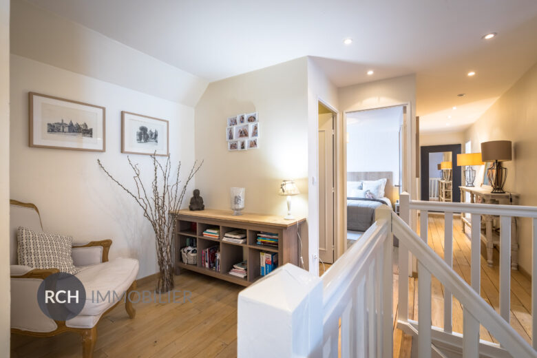Photos du bien : Montfort-l’Amaury – Belle et grande maison traditionnelle entièrement rénovée