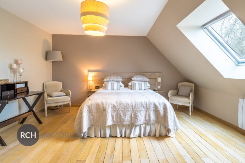 Photos du bien : Montfort-l’Amaury – Belle et grande maison traditionnelle entièrement rénovée