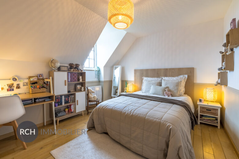 Photos du bien : Montfort-l’Amaury – Belle et grande maison traditionnelle entièrement rénovée