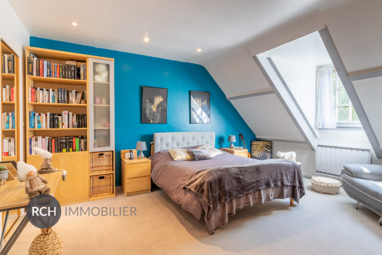 Photos du bien : Auteuil-le-Roi – Maison familiale avec piscine dans un environnement calme