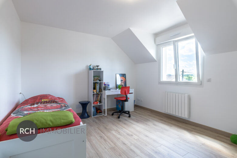 Photos du bien : Bourdonné – Maison entièrement rénovée avec vue dégagée