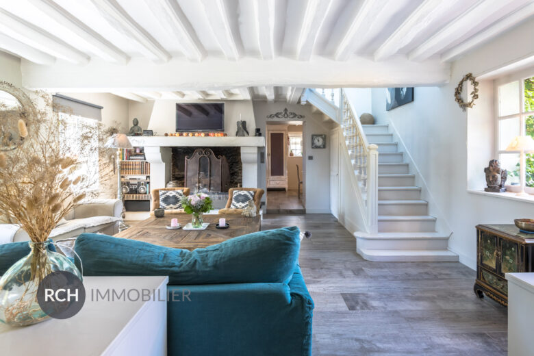 Photos du bien : Gambais – Magnifique maison ancienne avec piscine chauffée