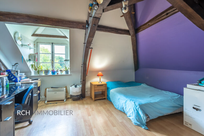 Photos du bien : Maulette – Maison de maître avec jardin arboré aux portes de Houdan