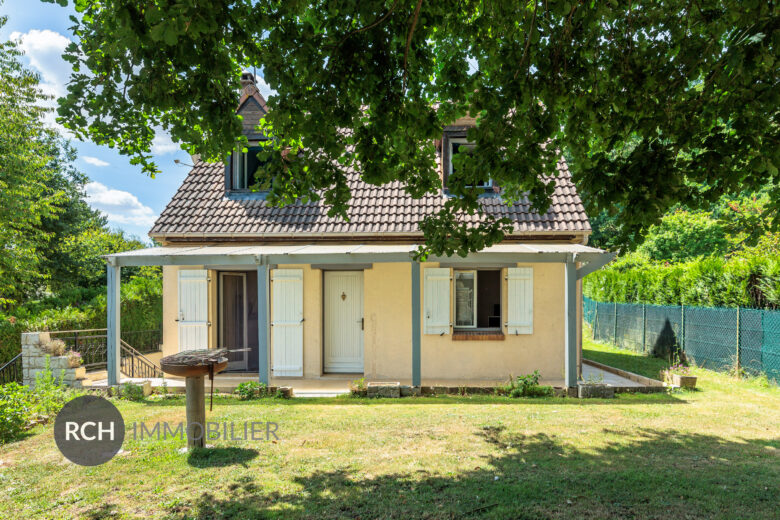 Photos du bien : Condé-sur-Vesgre – Jolie maison avec véranda au calme