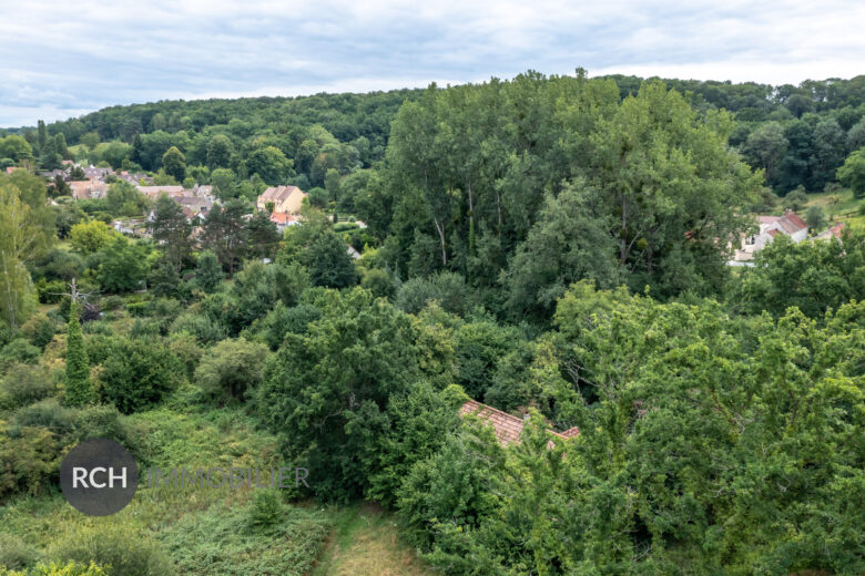 Photos du bien : Dampierre en Yvelines – Propriété à rénover sur un parc de 2,4 Hectares