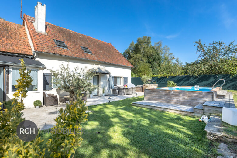 Photos du bien : Gambais – Charmante maison familiale avec piscine chauffée