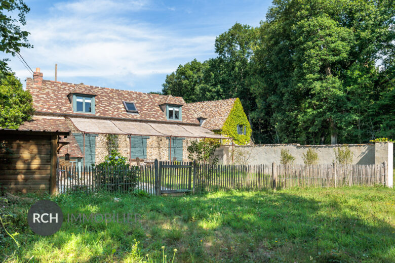 Photos du bien : Grosrouvre – Propriété ancienne avec maison d’amis entièrement rénovée avec goût