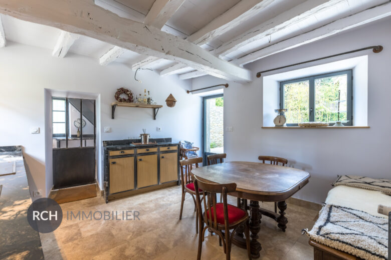 Photos du bien : Grosrouvre – Propriété ancienne avec maison d’amis entièrement rénovée avec goût