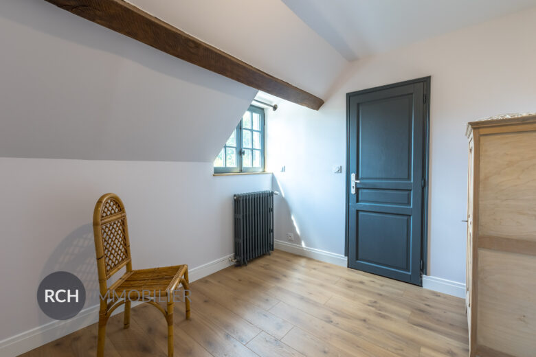 Photos du bien : Grosrouvre – Propriété ancienne avec maison d’amis entièrement rénovée avec goût