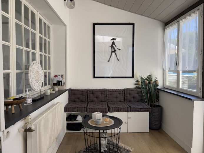 Photos du bien : Exclusivité – Gambais – Charmante maison familiale avec piscine chauffée