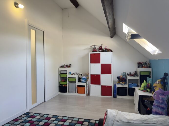 Photos du bien : Exclusivité – Gambais – Charmante maison familiale avec piscine chauffée