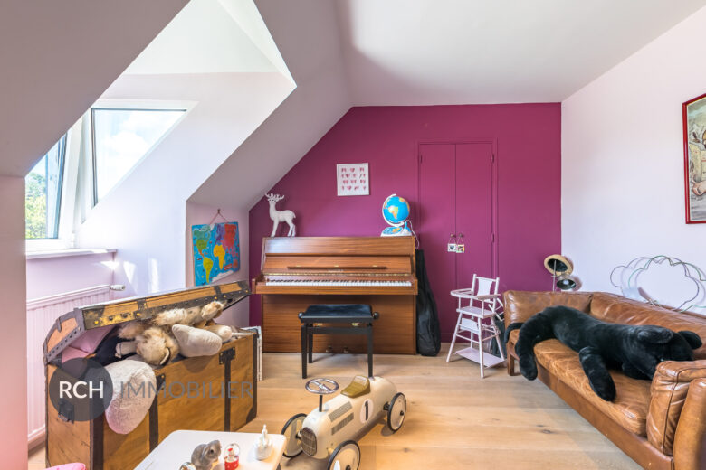 Photos du bien : Montfort-l’Amaury – Maison familiale dans un secteur recherché à deux pas du centre historique