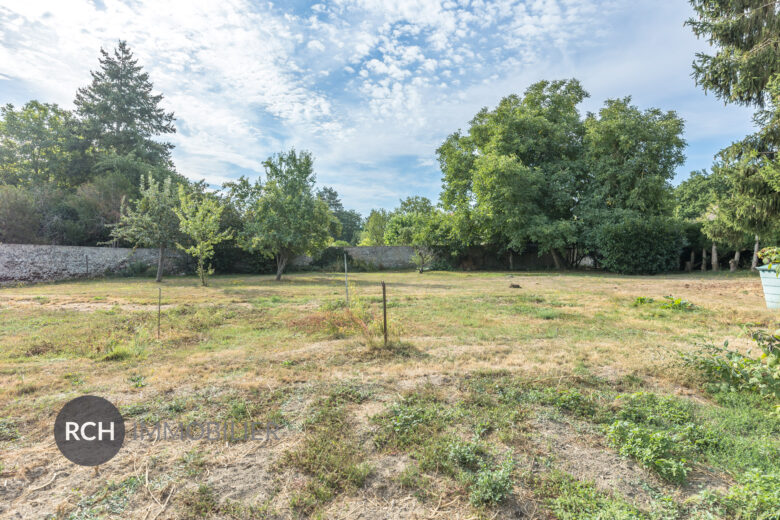 Photos du bien : Exclusivité – Gambais – Terrain à bâtir de 1190 m² dans un environnement calme