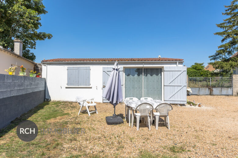 Photos du bien : Maulette – Ensemble immobilier idéal pour investissement locatif