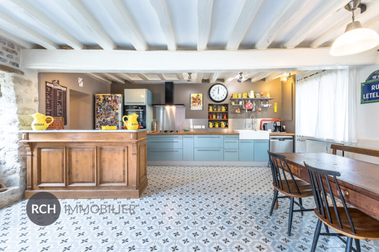Photos du bien : Beynes – Charmante maison ancienne rénovée
