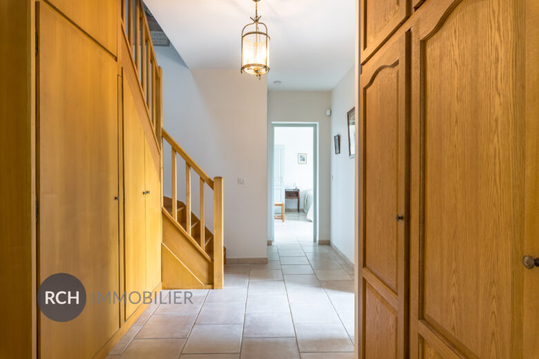 Photos du bien : Gambais – Maison familiale lumineuse avec vue sur la vallée