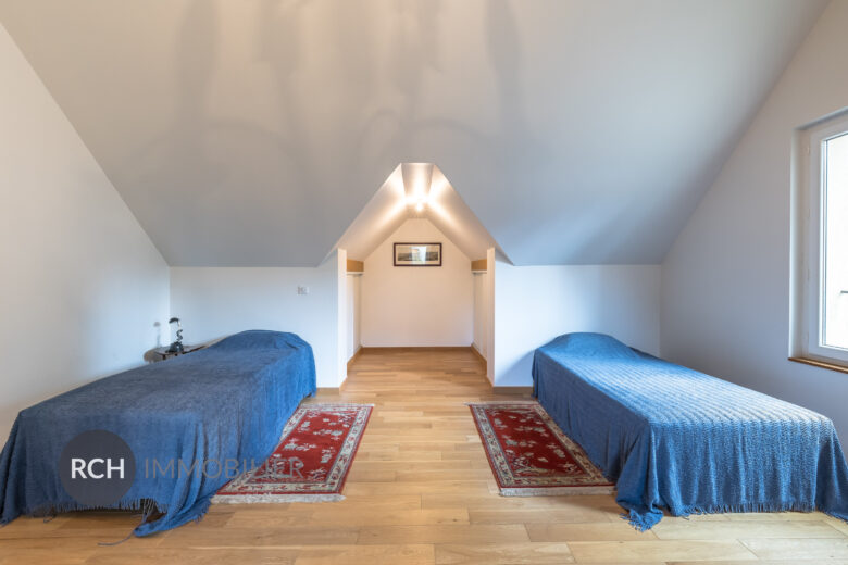 Photos du bien : Gambais – Maison familiale lumineuse avec vue sur la vallée