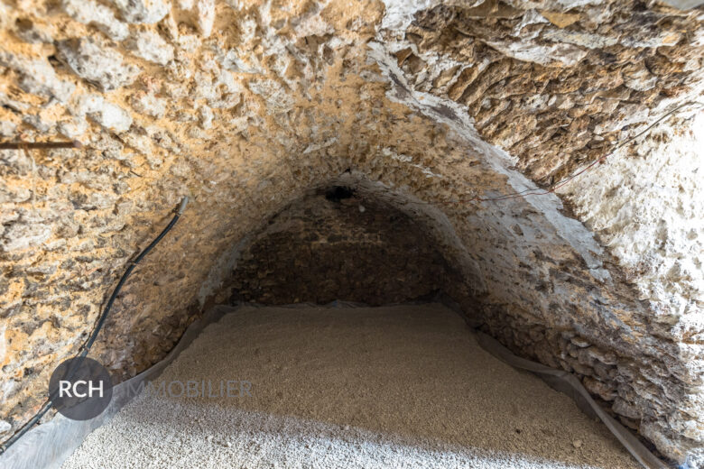 Photos du bien : Jouars-Pontchartrain – Charmante maison ancienne familiale