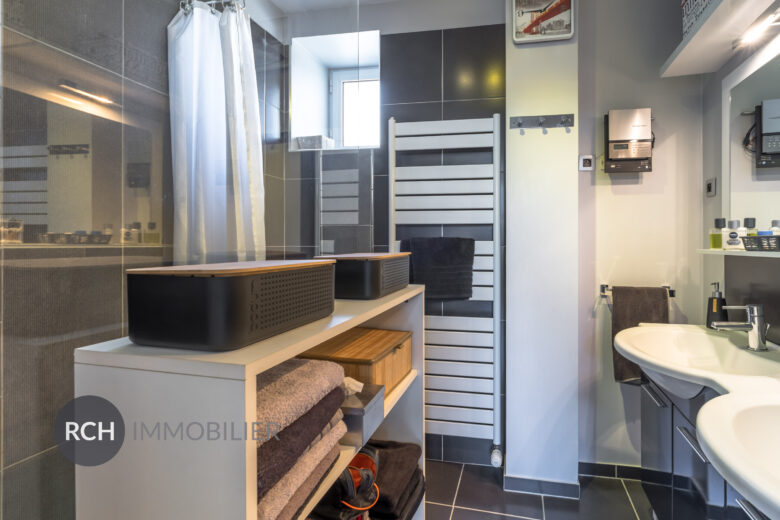 Photos du bien : Le Mesnil-Simon – Maison ancienne rénovée avec dépendances