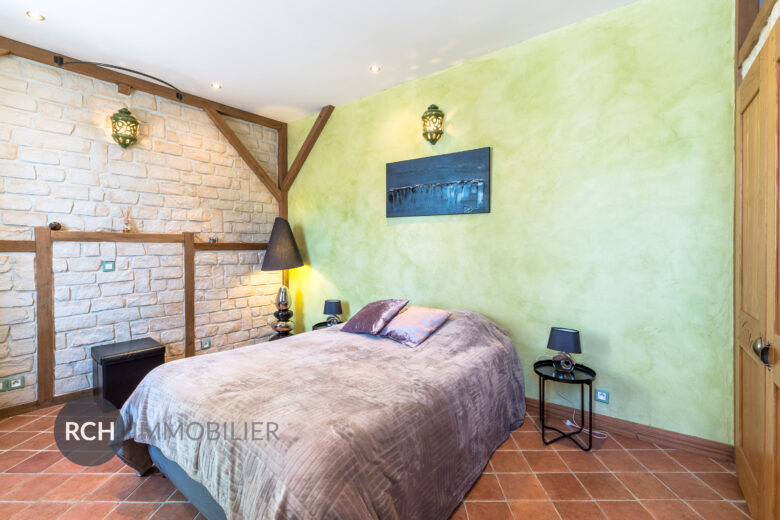 Photos du bien : Le Mesnil-Simon – Maison ancienne rénovée avec dépendances