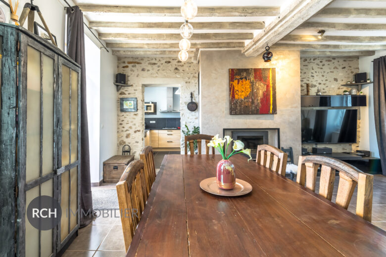 Photos du bien : Le Mesnil-Simon – Maison ancienne rénovée avec dépendances