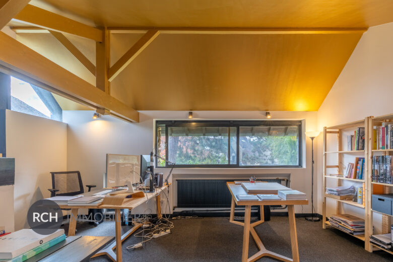 Photos du bien : Montfort l’Amaury – Loft avec jardin au coeur du centre historique