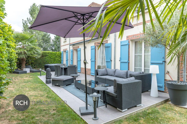 Photos du bien : Neauphle-le-Vieux – Belle maison contemporaine et familiale