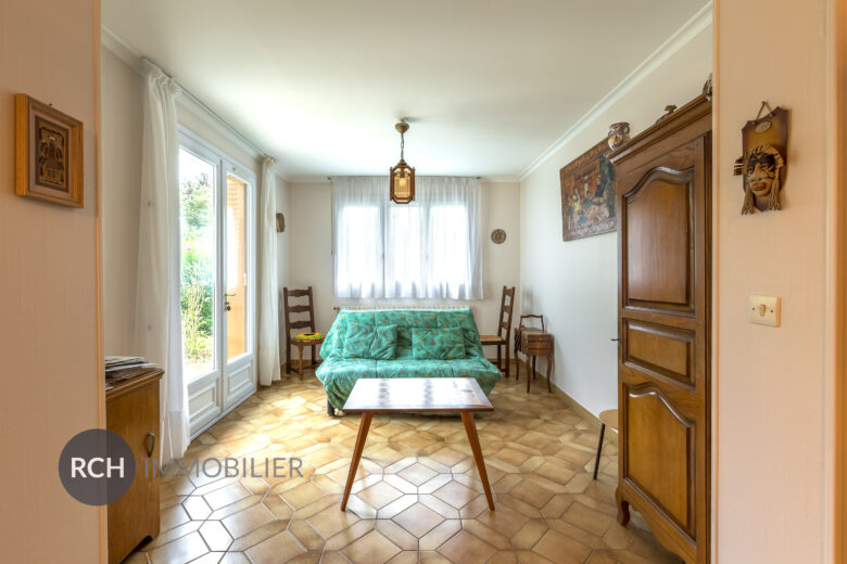 Photos du bien : Plaisir – Maison avec commerces et école à pied