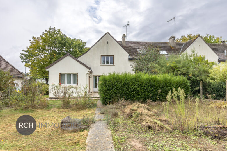 Photos du bien : Plaisir – Maison avec commerces et école à pied