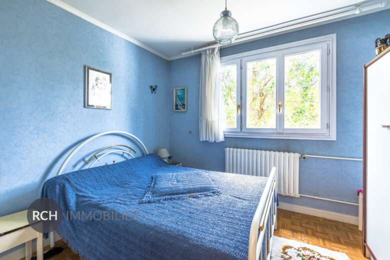 Photos du bien : Plaisir – Maison avec commerces et école à pied