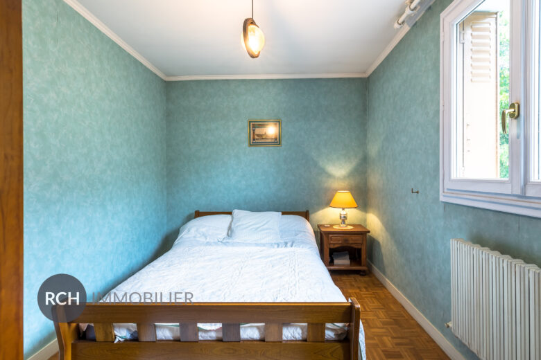 Photos du bien : Plaisir – Maison avec commerces et école à pied
