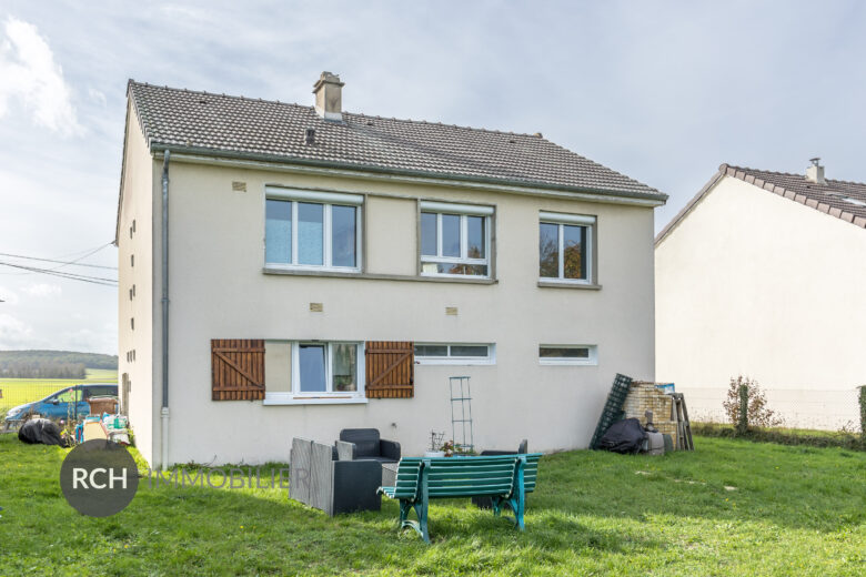 Photos du bien : Exclusivité – Gambais – Maison familiale entièrement rénovée proche écoles et commerces