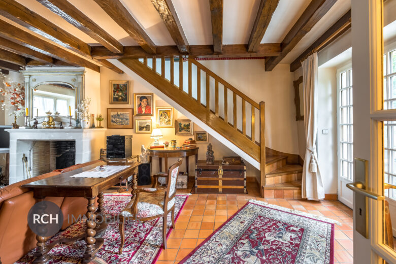 Photos du bien : Jouars-Pontchartrain – Charmante maison au calme avec forêt à pied